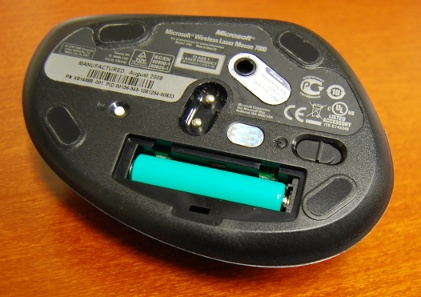 Microsoft LaserMouse 7000 upside-down with open battery compartment